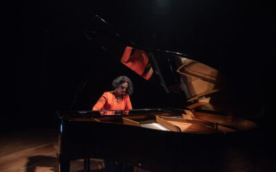 “Tocando el piano me siento libre”